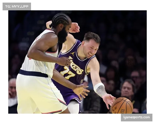 湖人伤病潮持续侵袭，东契奇里夫斯季后赛首轮基本报销